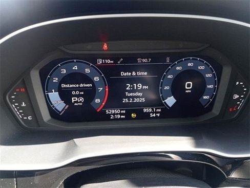Used 2023 Audi Q3 2.0T Premium image 44