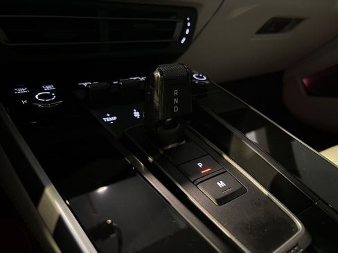 Used 2025 Porsche 911 Turbo S image 22