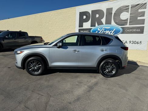 Used 2019 MAZDA CX-5 Touring FWD image 6