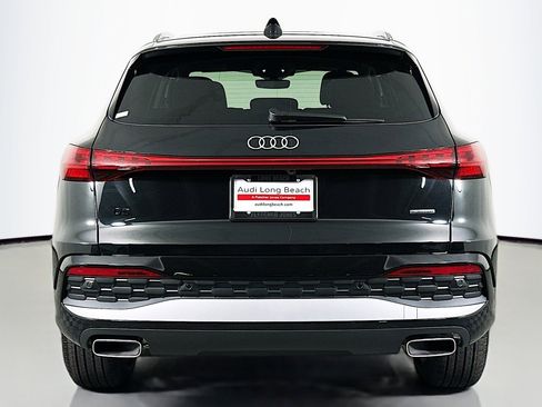 New 2025 Audi Q5 Premium image 3