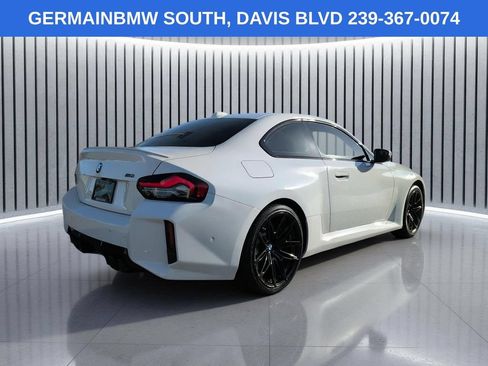 Used 2026 BMW M2 w/ Lighting Package RWD image 5