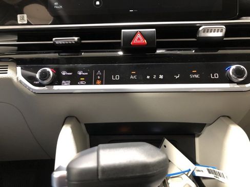 New 2026 Kia Sportage EX w/ EX Panorama Roof Package image 31