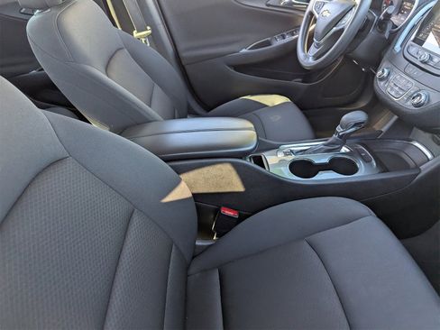 Used 2023 Chevrolet Malibu LT image 11
