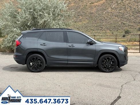 Used 2021 GMC Terrain SLE w/ Driver Convenience Package AWD/4WD image 6