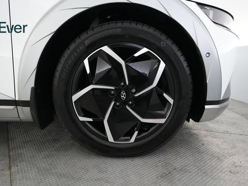 Used 2024 Hyundai Ioniq 5 Limited RWD image 20