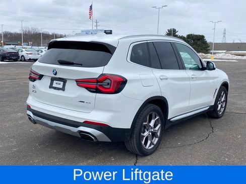 Used 2022 BMW X3 xDrive30i AWD/4WD image 3