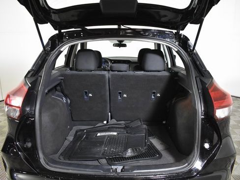 Certified 2024 Nissan Kicks S image 28