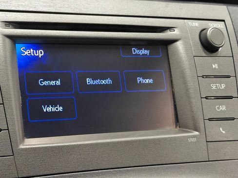 Used 2012 Toyota Prius Two image 9