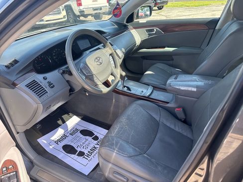 Used 2008 Toyota Avalon Touring FWD image 11