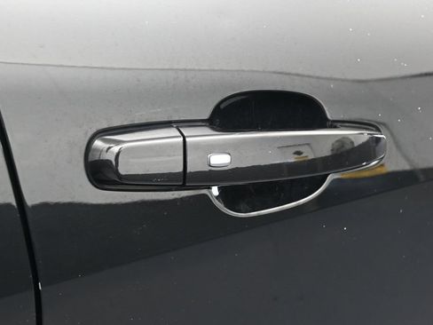 Used 2025 Chevrolet Malibu LT FWD image 35