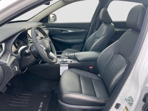 New 2025 INFINITI QX50 Luxe image 10