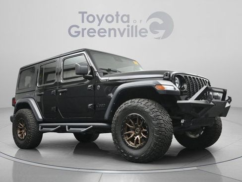 Used 2024 Jeep Wrangler Unlimited Sport AWD/4WD image 19