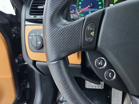 Used 2017 Maserati GranTurismo Sport image 21