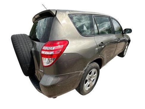 Used 2010 Toyota RAV4 4WD image 5