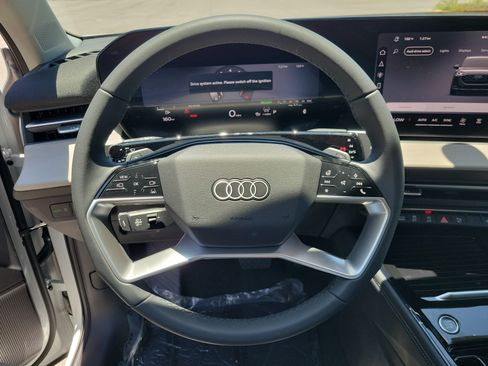 New 2026 Audi Q3 quattro 2.0T AWD/4WD image 32