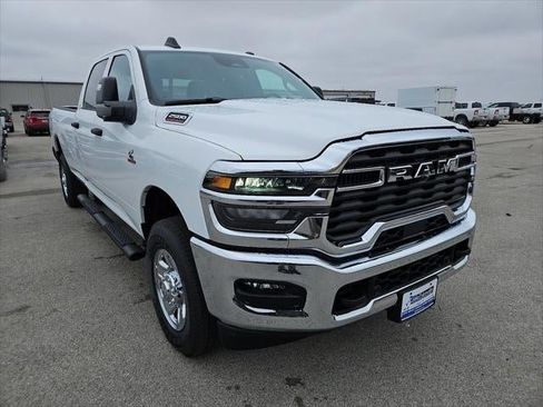 New 2026 RAM 2500 Tradesman image 40