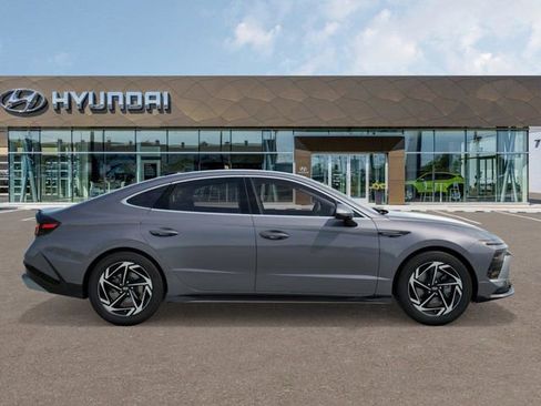 New 2026 Hyundai Sonata SEL image 8