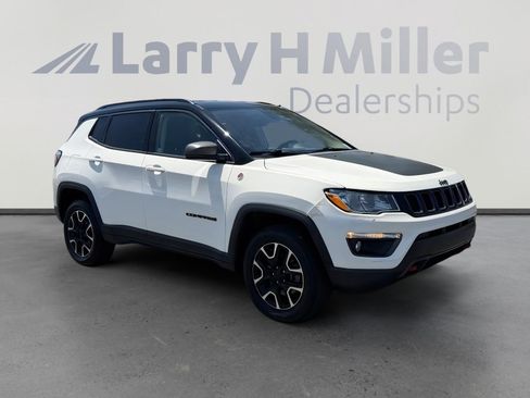 Used 2020 Jeep Compass Trailhawk w/ Safety & Security Group AWD/4WD image 7