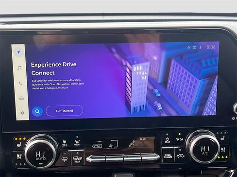 Used 2023 Toyota Highlander Limited image 13