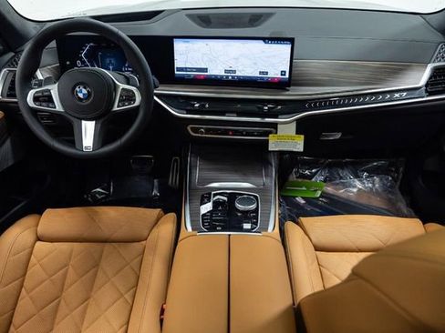 New 2026 BMW X7 xDrive40i w/ M Sport Package image 23