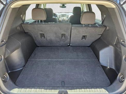 Used 2023 Chevrolet Equinox LT image 6