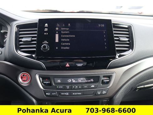 Used 2025 Honda Passport EX-L image 14