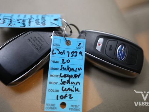 Used 2020 Subaru Legacy Limited image 12