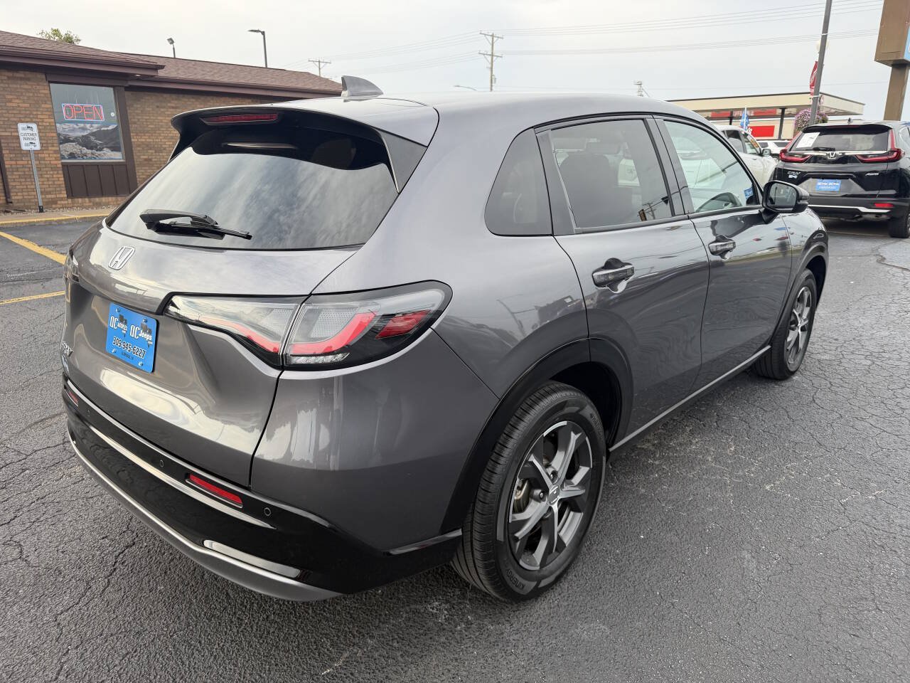 Used 2024 Honda HR-V EX-L image 7