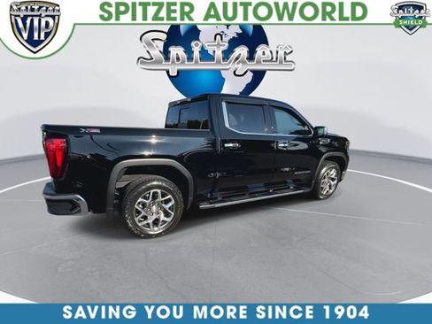 Used 2023 GMC Sierra 1500 SLT w/ SLT Premium Plus Package AWD/4WD image 8