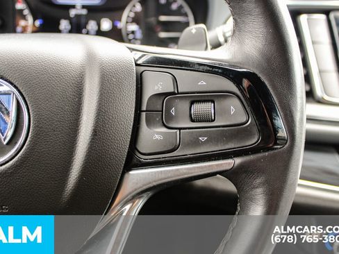 Used 2024 Buick Enclave Premium image 28