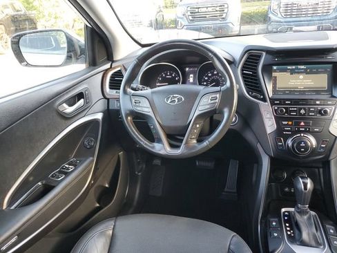 Used 2018 Hyundai Santa Fe Sport FWD image 13