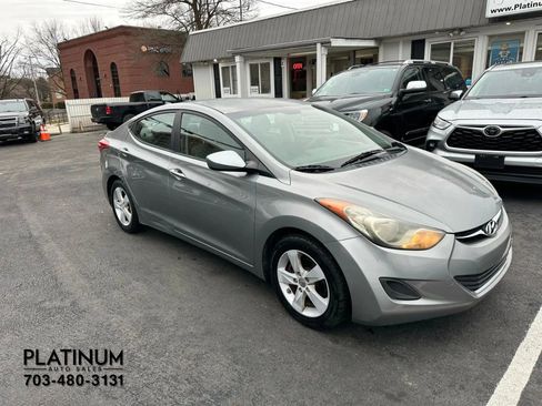 Used 2011 Hyundai Elantra GLS w/ Preferred Equipment Pkg 3 image 6