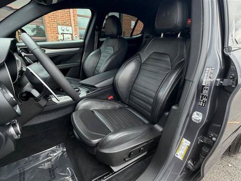 Used 2018 Alfa Romeo Stelvio Ti Sport AWD/4WD image 30