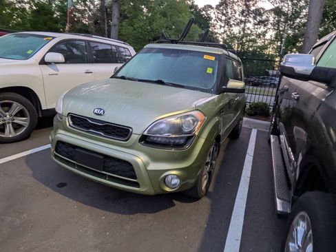 Used 2013 Kia Soul ! image 3