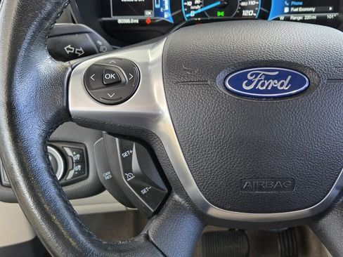 Used 2016 Ford C-MAX Energi SEL w/ Equipment Group 303A FWD image 25