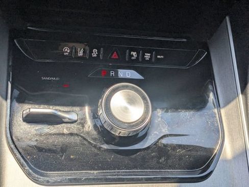 Used 2025 Jeep Wagoneer Series II AWD/4WD image 21