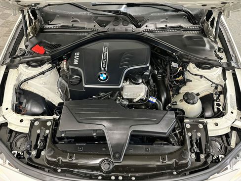 Used 2013 BMW 328i xDrive Sedan AWD/4WD image 33