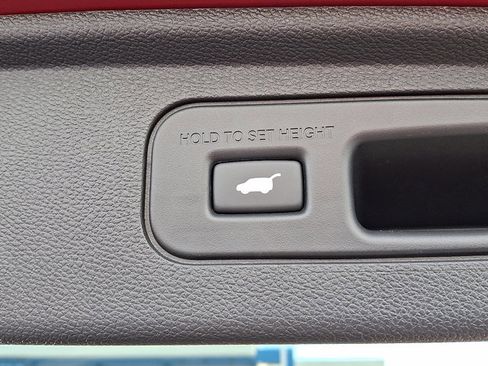 Certified 2025 Honda Odyssey Touring image 36