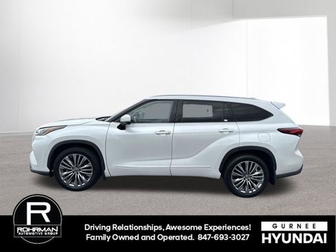 Used 2022 Toyota Highlander Platinum AWD/4WD image 6