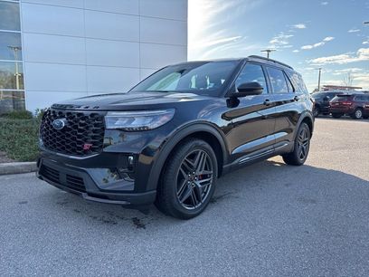 Used 2025 Ford Explorer ST