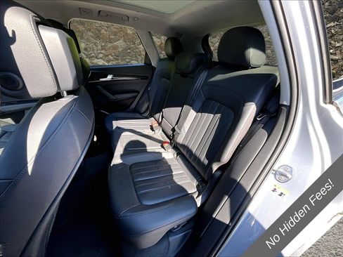 Used 2018 Audi Q5 2.0T Premium Plus w/ Premium Plus Package AWD/4WD image 22
