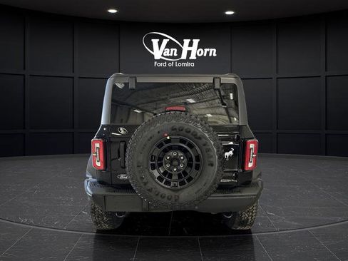 New 2026 Ford Bronco Badlands image 13