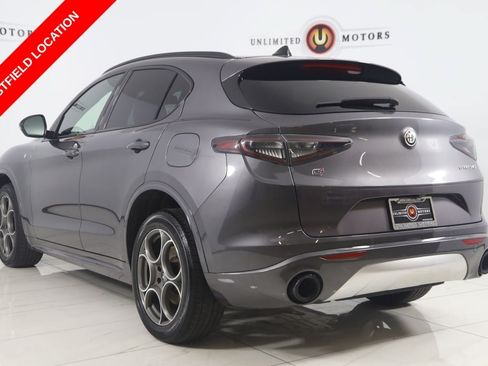 Used 2024 Alfa Romeo Stelvio Ti AWD/4WD image 4