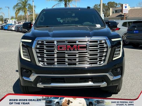 New 2026 GMC Yukon XL Denali w/ Sun & Power Step Package image 13