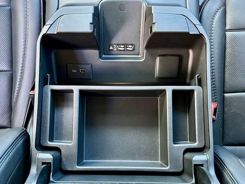 Used 2023 GMC Sierra 1500 Denali w/ Technology Package image 41