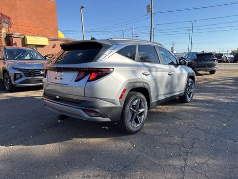 New 2026 Hyundai Tucson SEL image 7