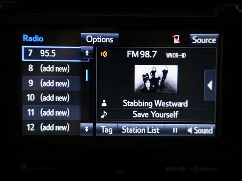 Used 2017 Toyota 4Runner TRD Off-Road AWD/4WD image 22