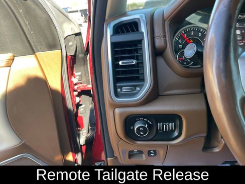 Used 2019 RAM 1500 Laramie image 14