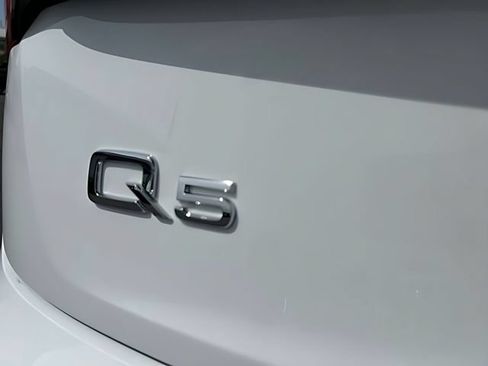 Used 2024 Audi Q5 2.0T Premium Plus AWD/4WD image 16