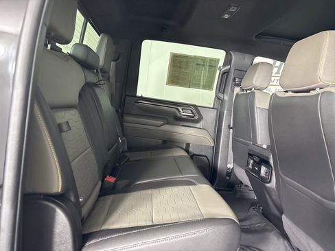 Used 2024 Chevrolet Silverado 2500 ZR2 w/ ZR2 Bison Edition image 24